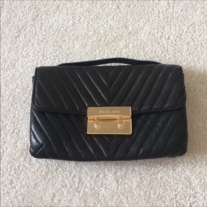Michael Kors crossbody purse